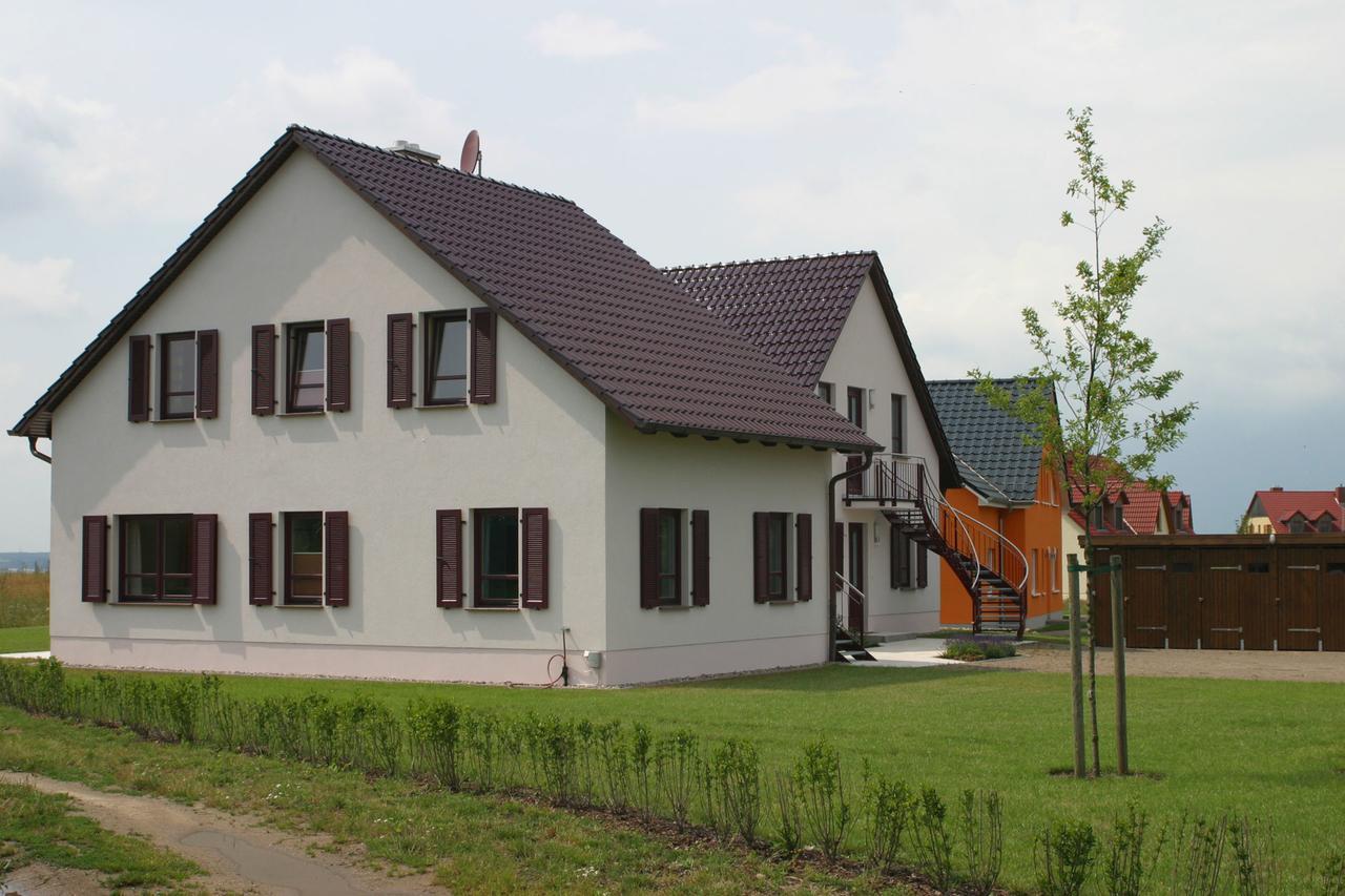 Ferienwohnungen "Am Storchennest" Göhren-Lebbin Exterior foto
