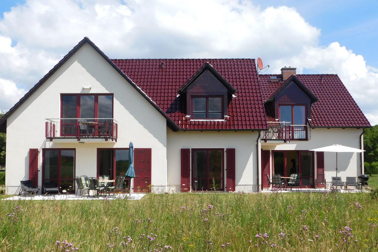 Ferienwohnungen "Am Storchennest" Göhren-Lebbin Exterior foto